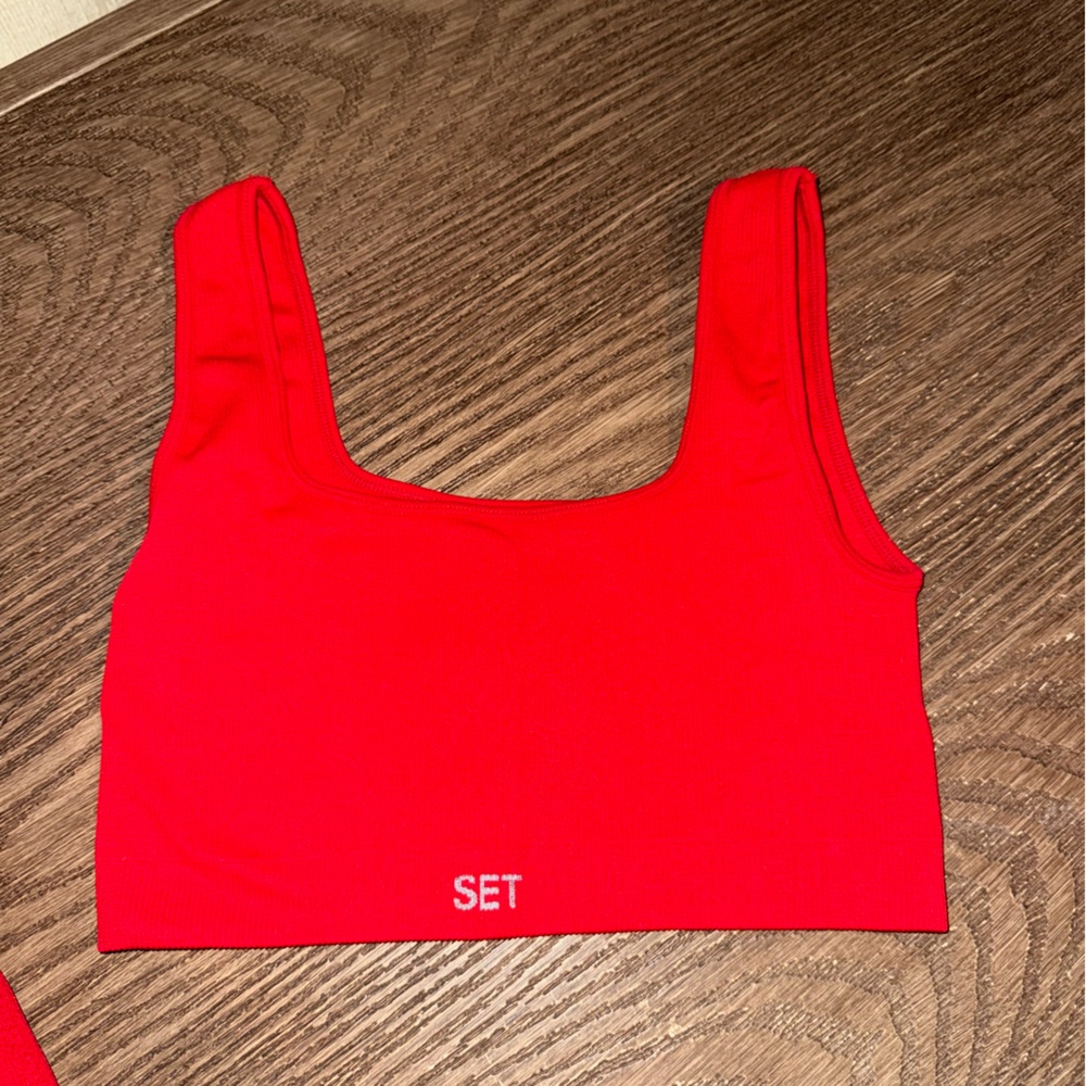 SET Active Red Ribbed Set - Picture 3 of 7